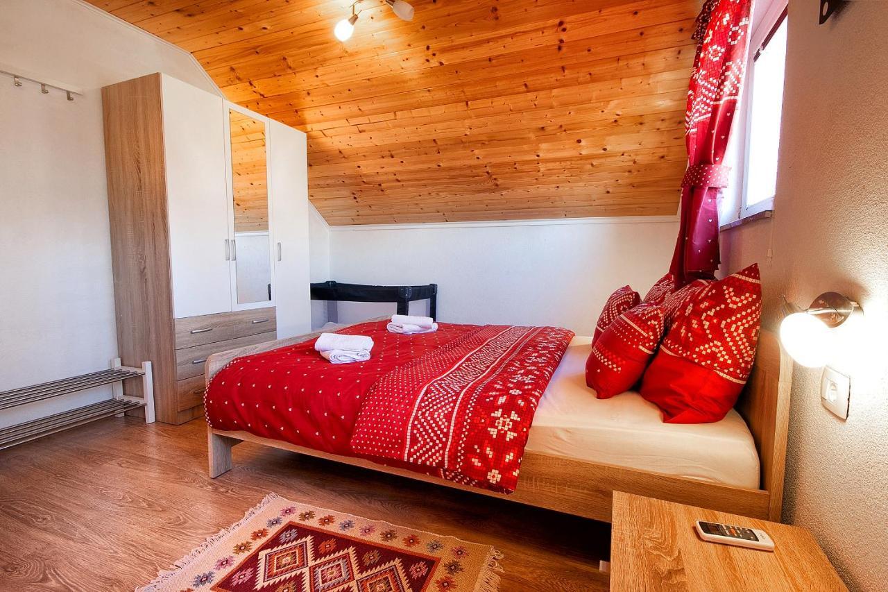 Apartment Ilija Rakovica Eksteriør bilde
