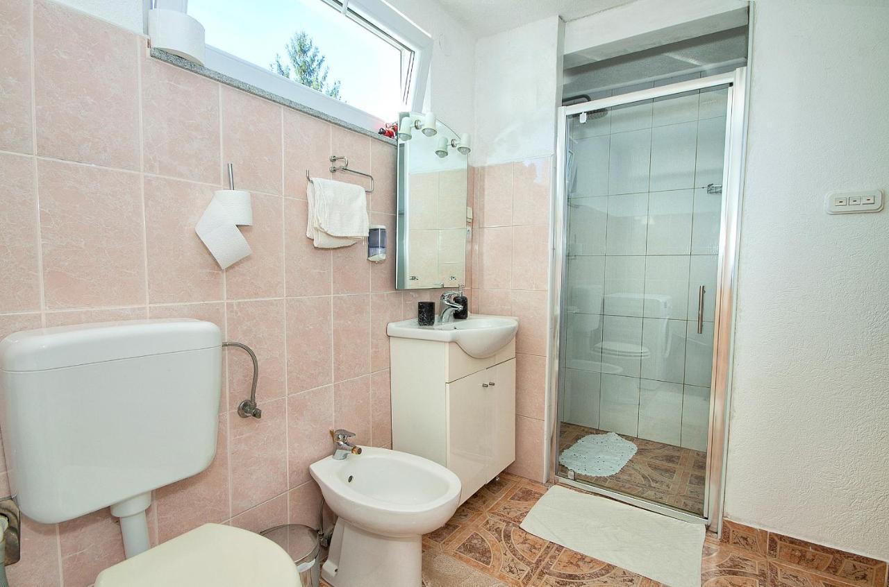 Apartment Ilija Rakovica Eksteriør bilde