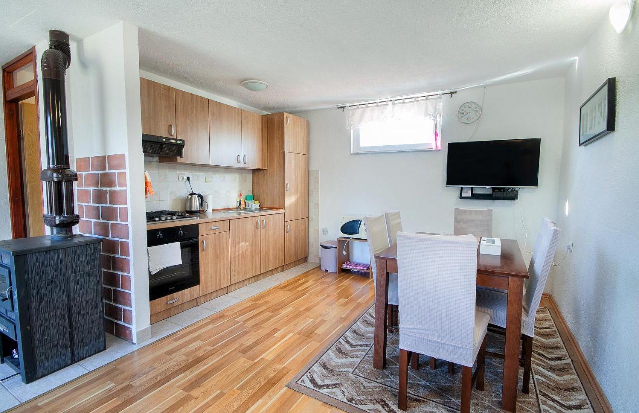 Apartment Ilija Rakovica Eksteriør bilde
