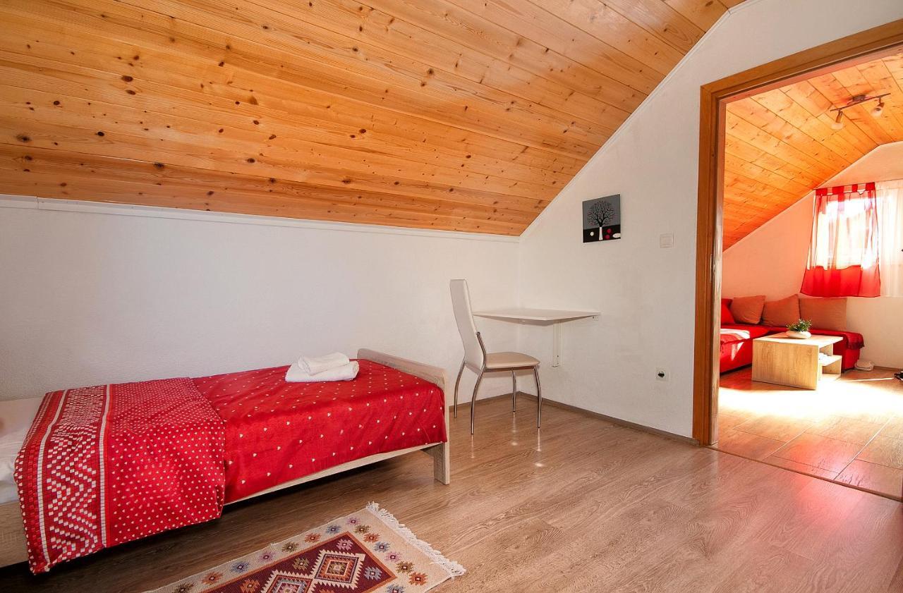 Apartment Ilija Rakovica Eksteriør bilde