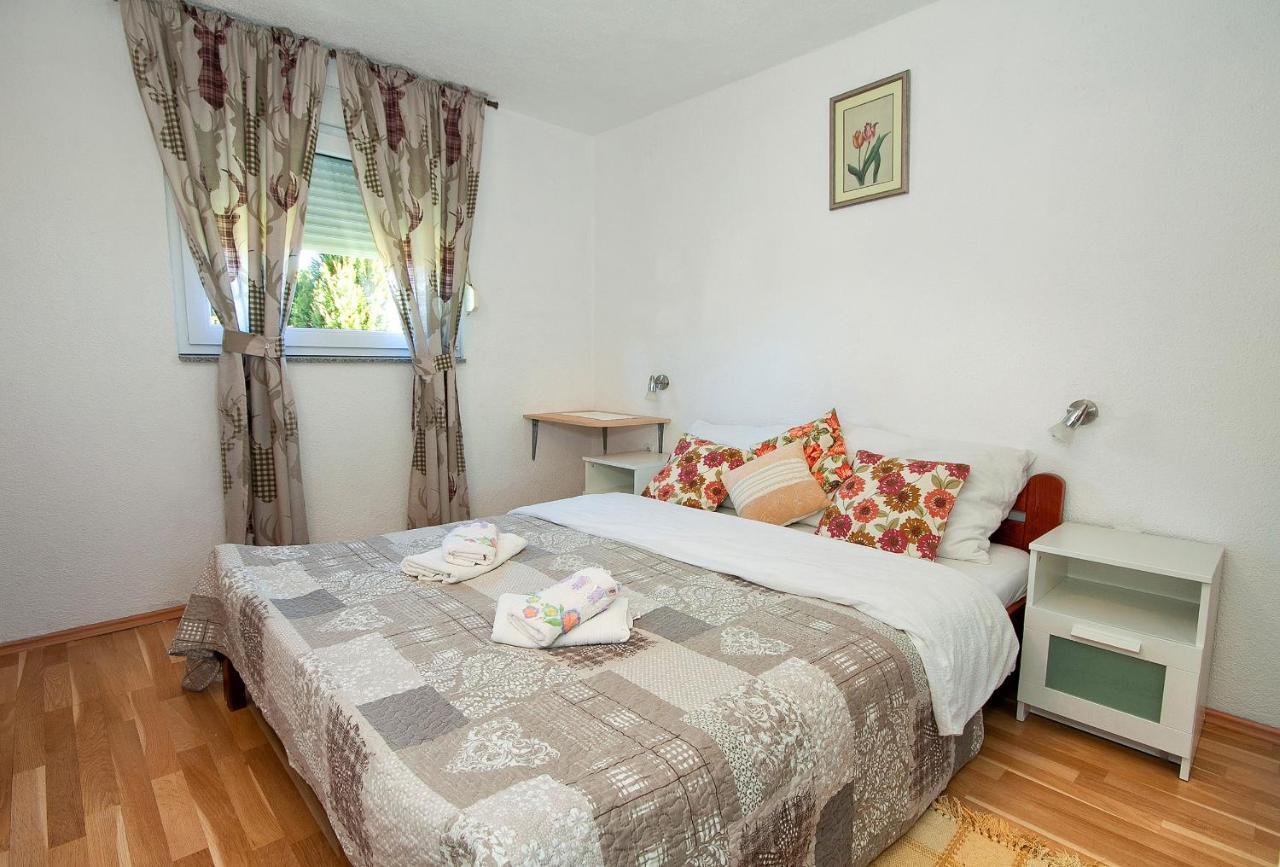 Apartment Ilija Rakovica Eksteriør bilde